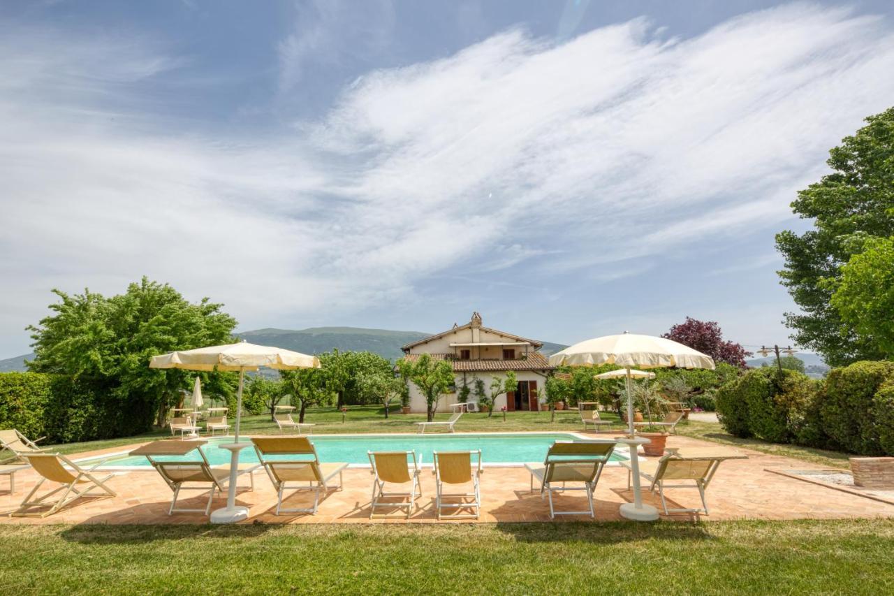Agriturismo Il Barco Spello Luaran gambar