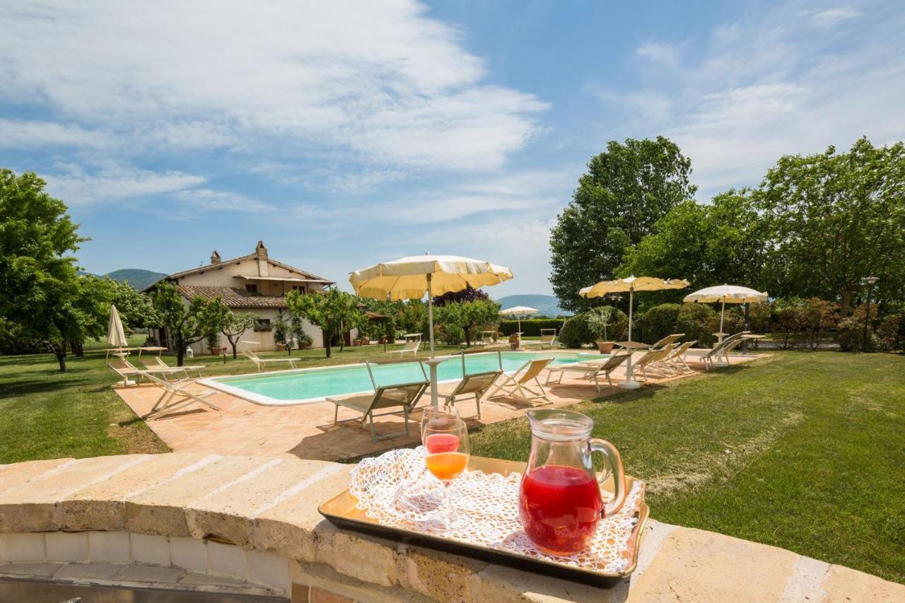 Agriturismo Il Barco Spello Luaran gambar
