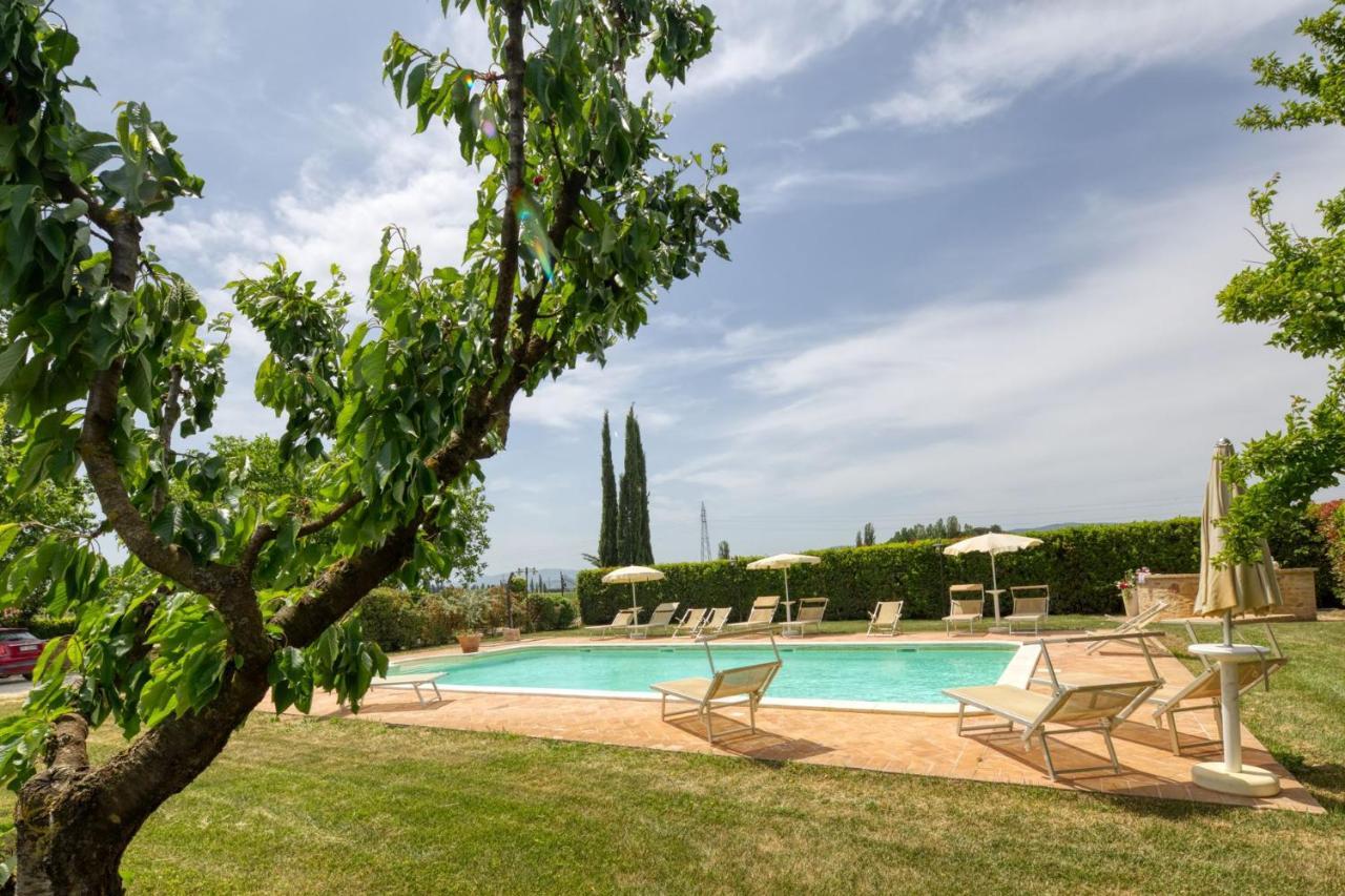Agriturismo Il Barco Spello Luaran gambar