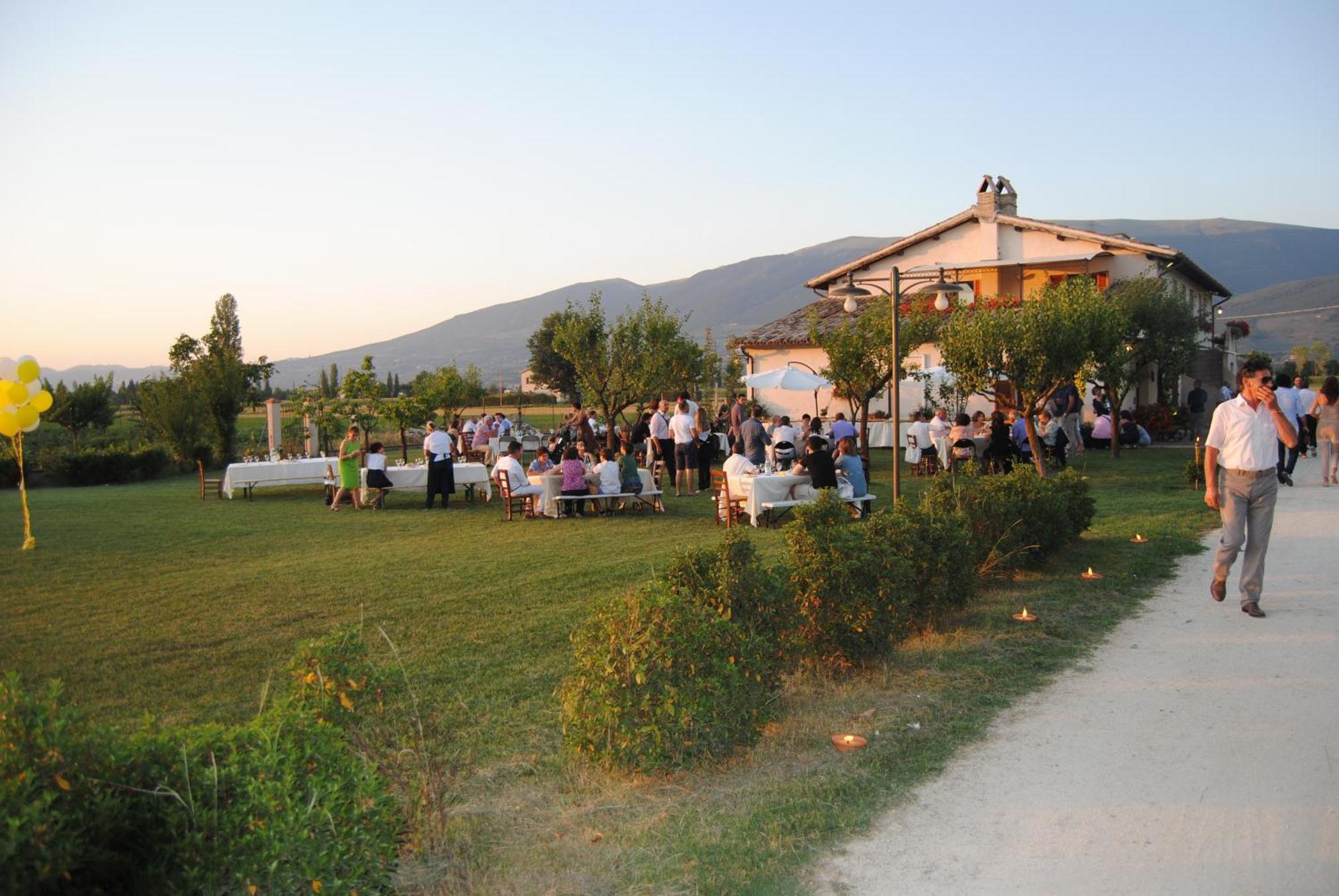Agriturismo Il Barco Spello Luaran gambar