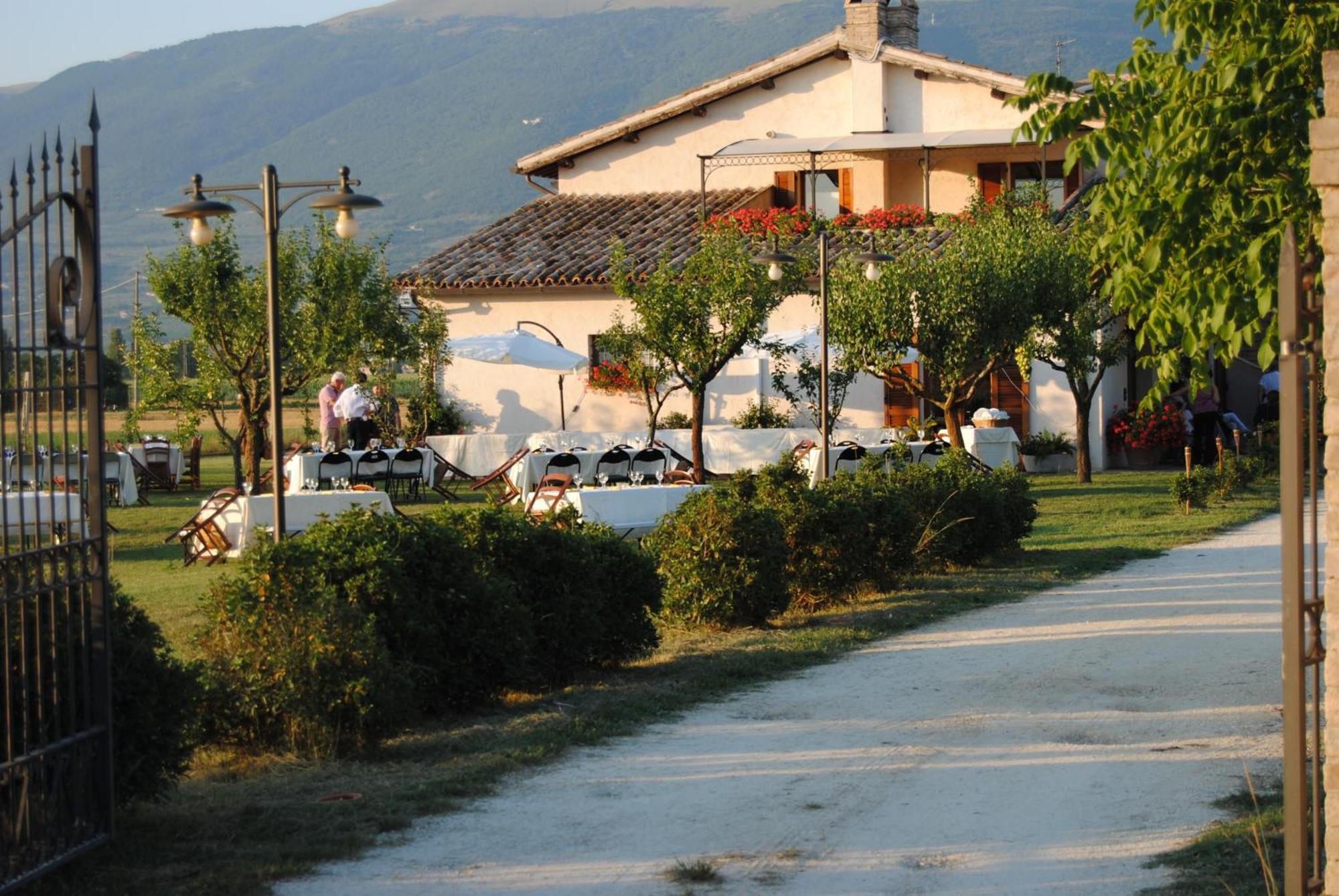Agriturismo Il Barco Spello Luaran gambar