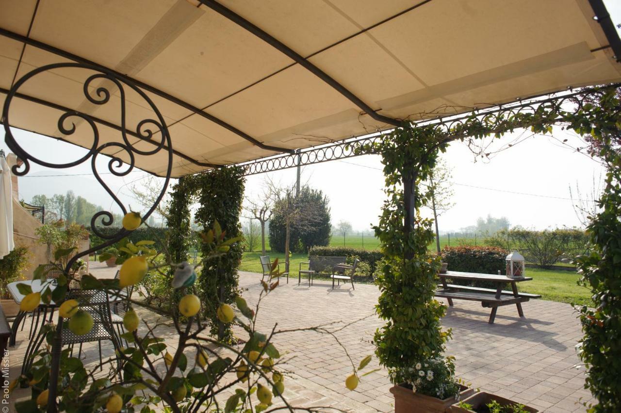Agriturismo Il Barco Spello Luaran gambar