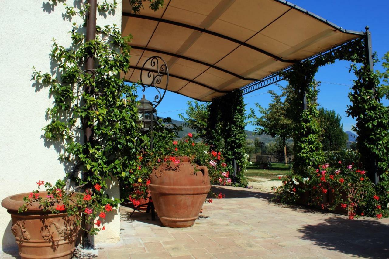 Agriturismo Il Barco Spello Luaran gambar